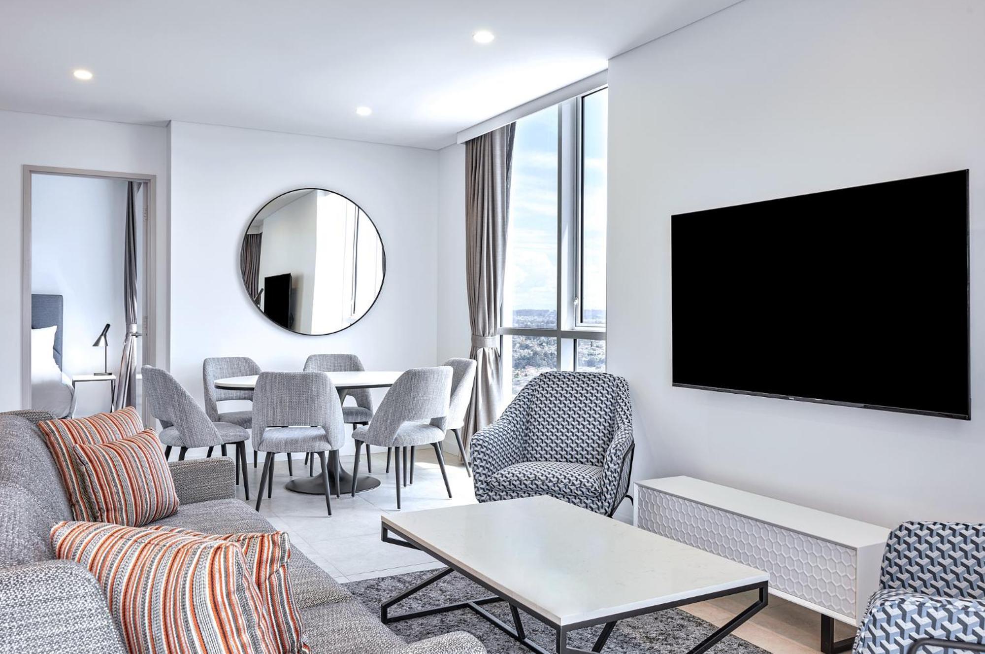 Meriton Suites Liverpool Exterior foto